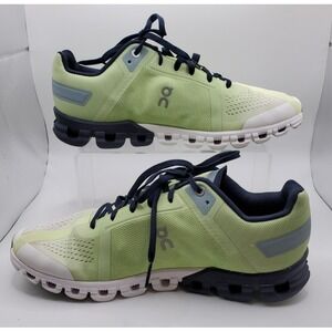 On Cloudflow 3.0‎ Meadow/White Women's 9.5 Running Shoes Sneakers Green White